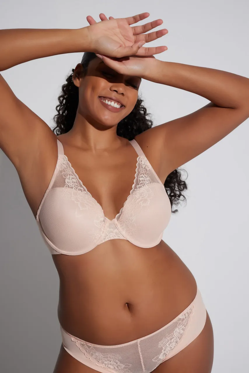 ---------Natori ------- -----Natori Avail Full-Figure Plunge Bra, 741258