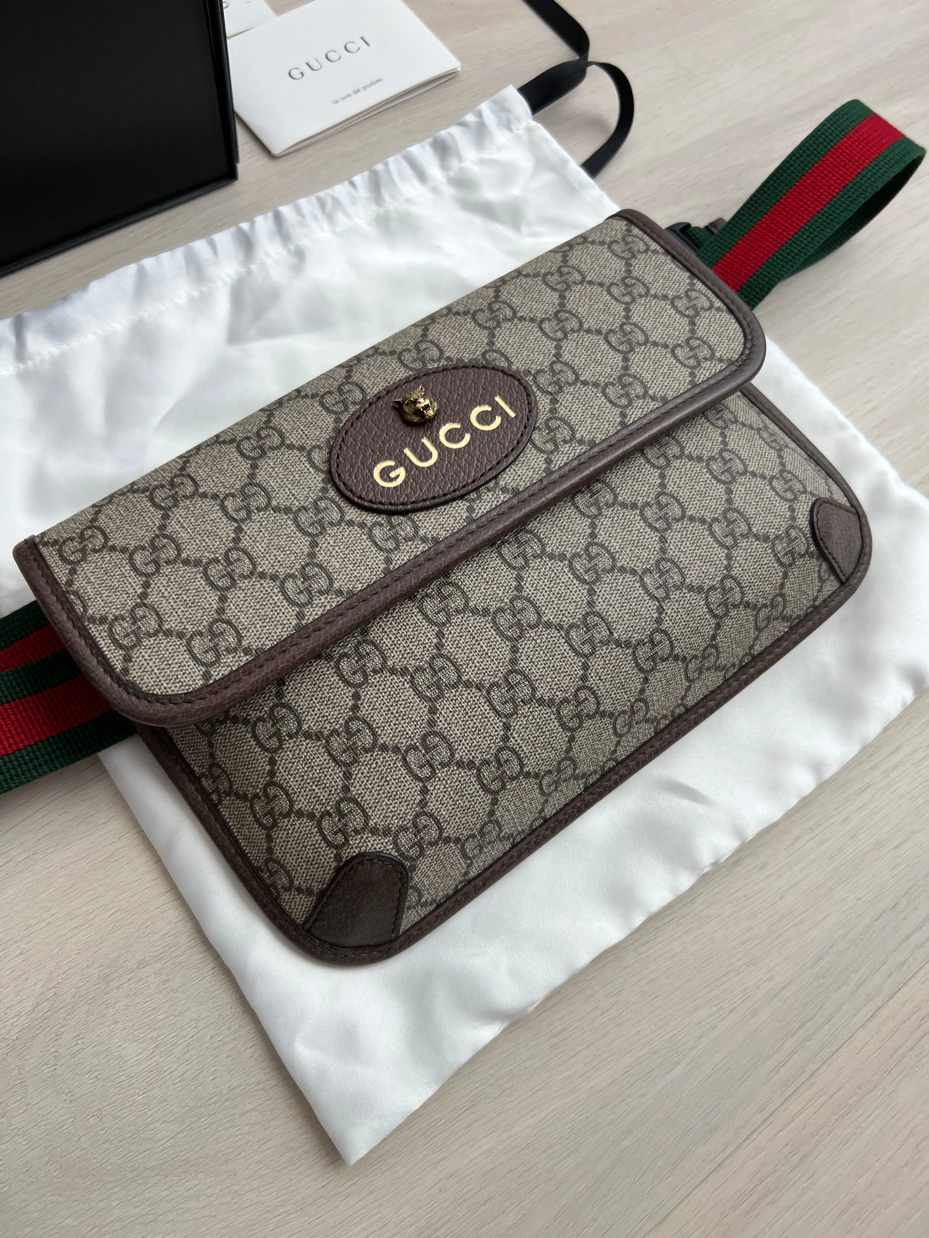 Gucci Neo Vintage GG Supreme Belt Bag