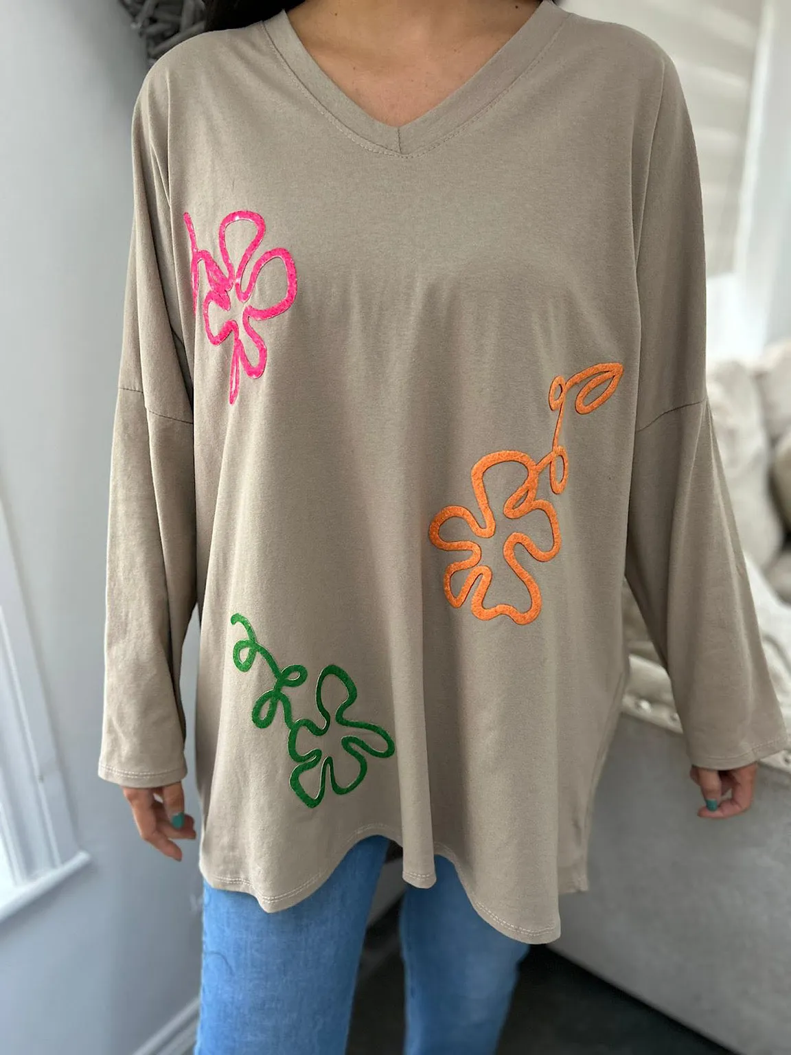 Mocha Bright Swirl Flower Sweat Top Juliet