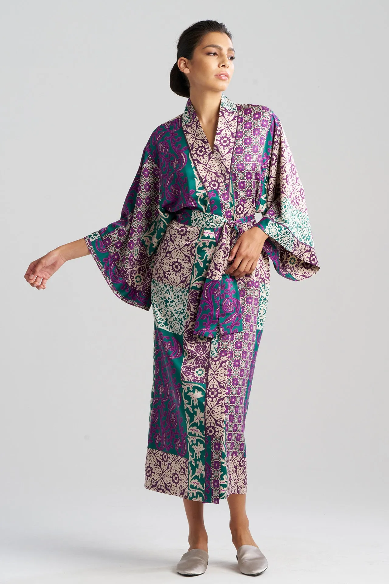 Natori TAPESTRY Long Robe in Purple Multi 