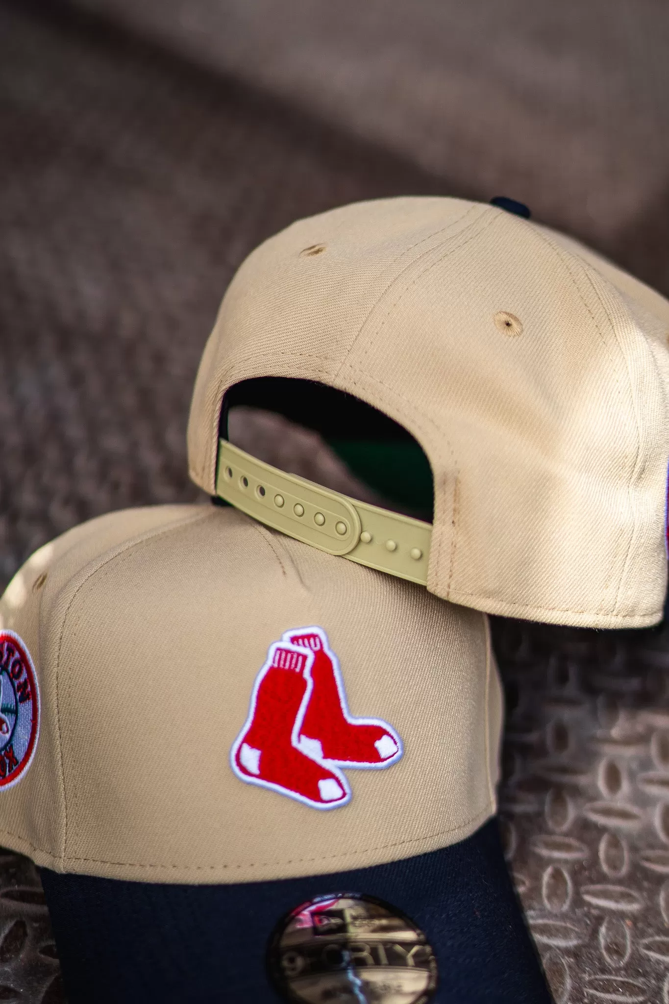 New Era Boston Red Sox 9FORTY A-Frame Snapback (Vegas Gold/Navy)