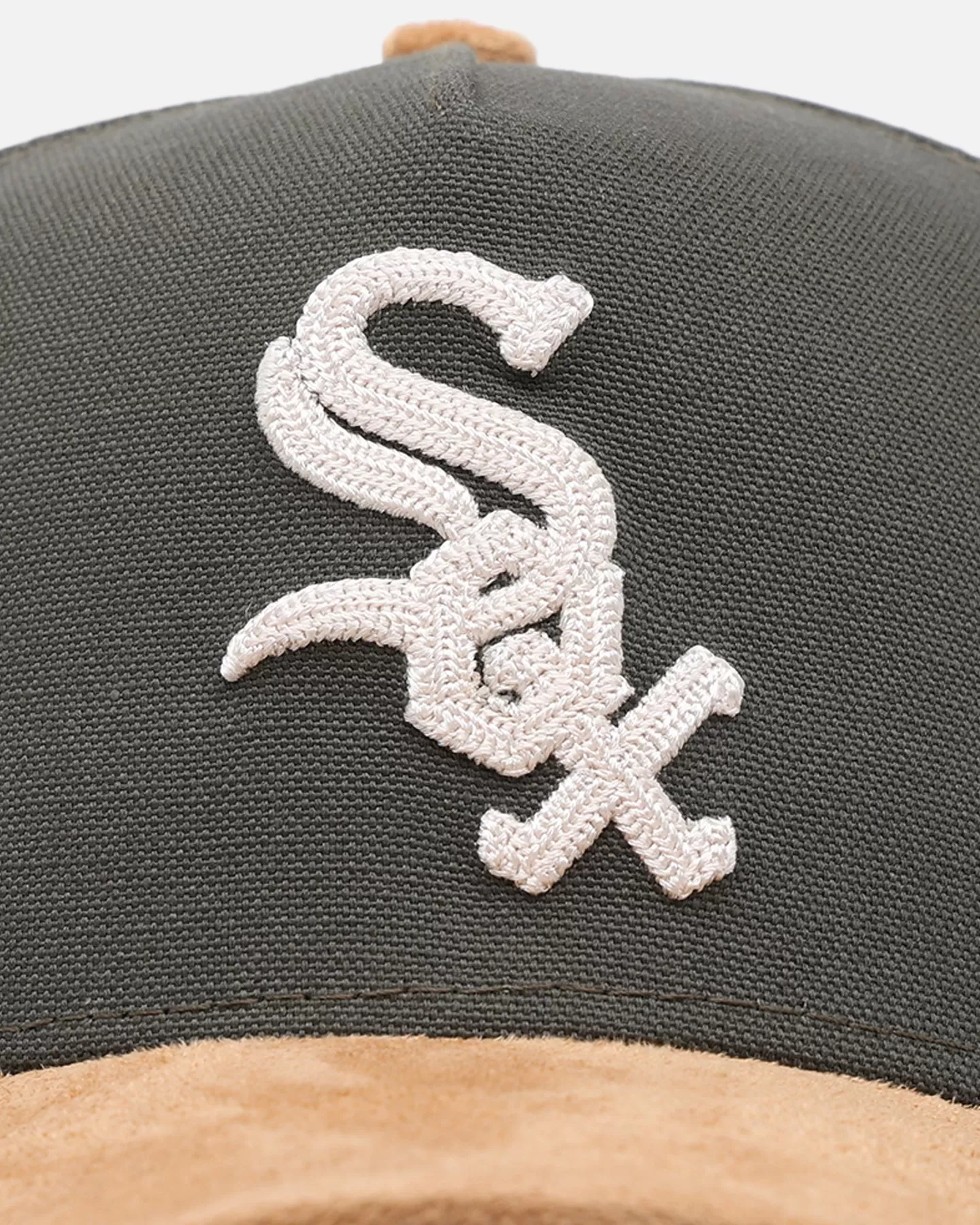 New Era Chicago White Sox 'Moss Canvas Wheat' 9FORTY A-Frame Snapback Moss Canvas/Ivory