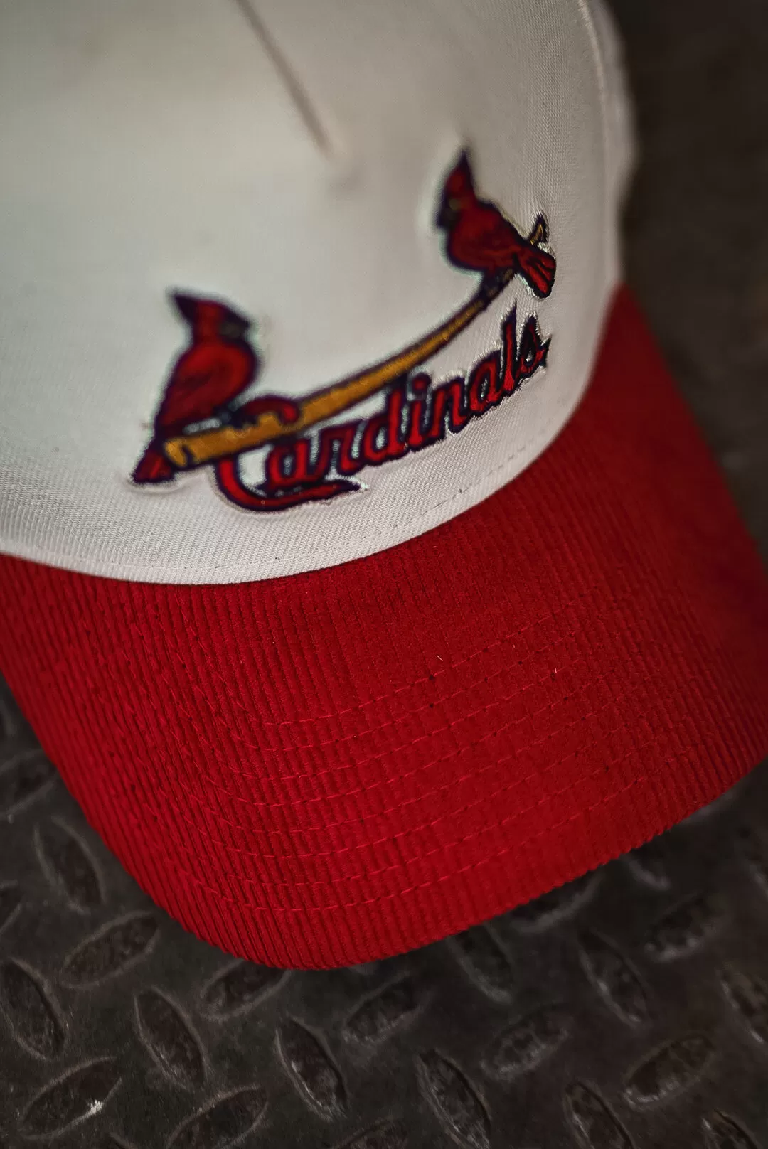 New Era St Louis Cardinals Busch Stadium 9FORTY A-Frame Snapback (White/Red Corduroy)