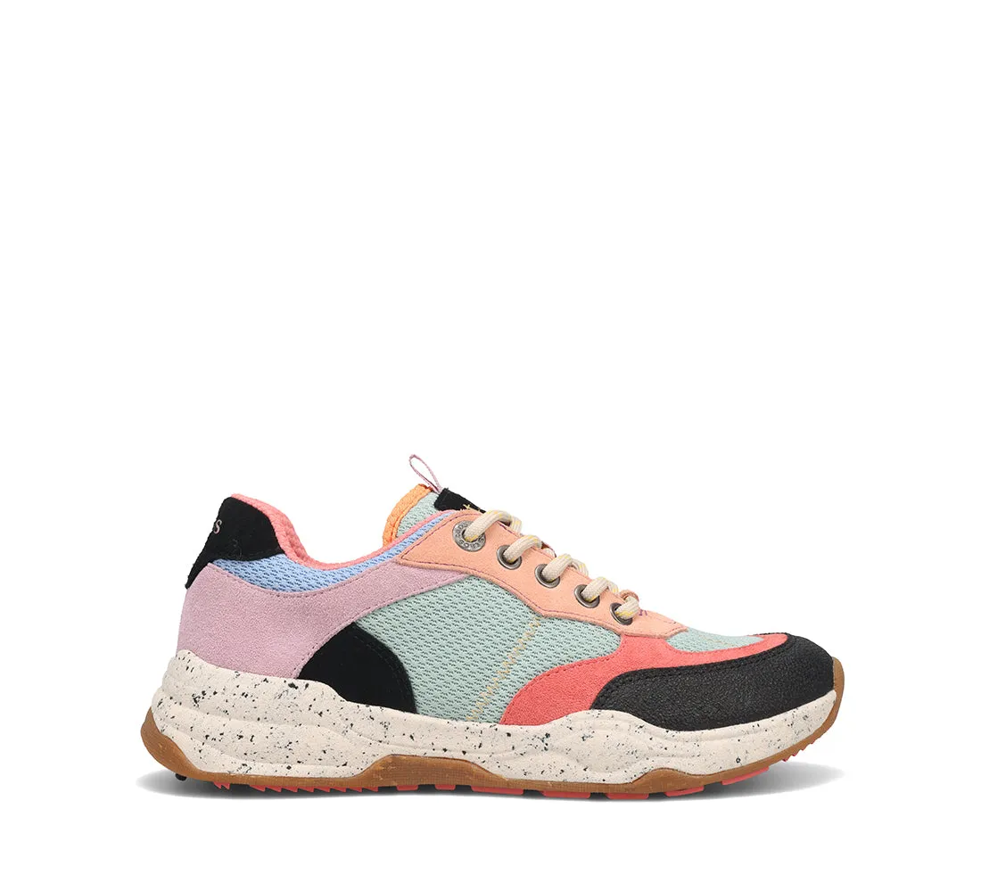 Women's Taos Advance Color: Retro Multi