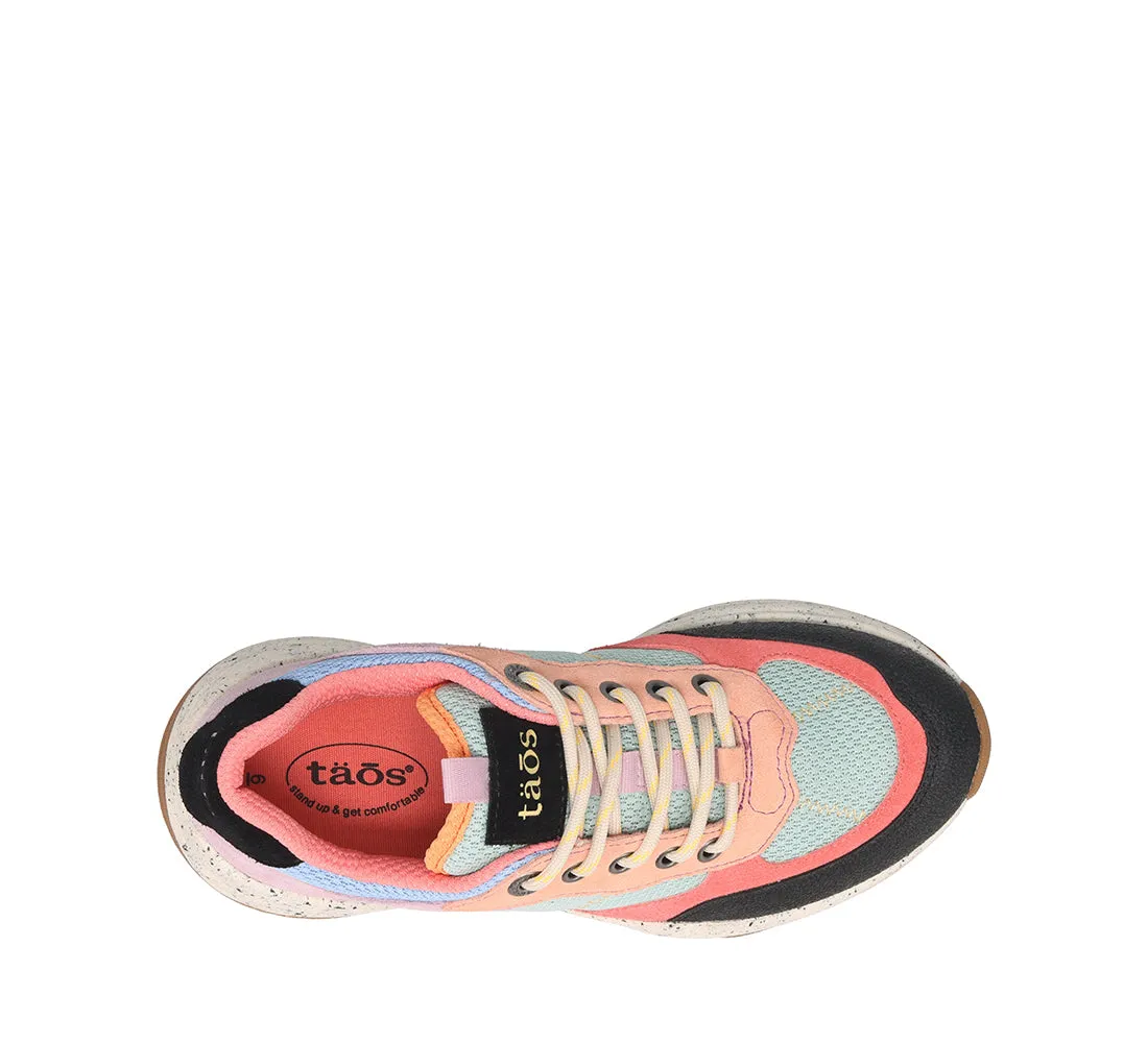 Women's Taos Advance Color: Retro Multi