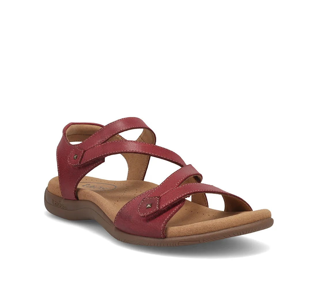 Women's Taos Big Time Color: Cranberry