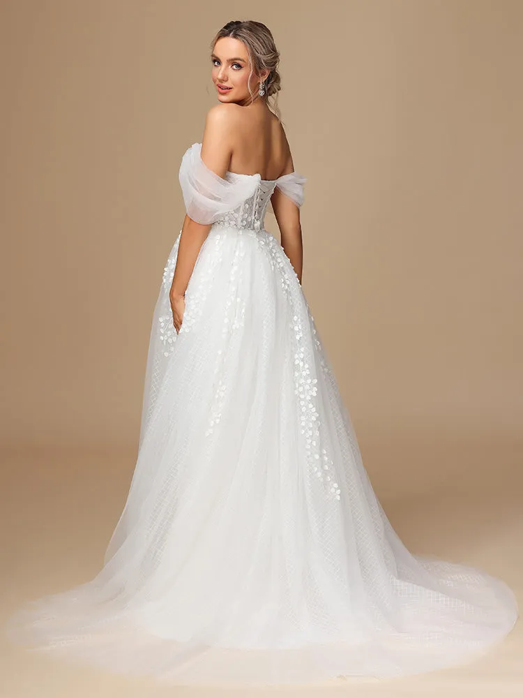 Épaule dénudée Dentelle Tulle Robe de Mariée avec Traîne